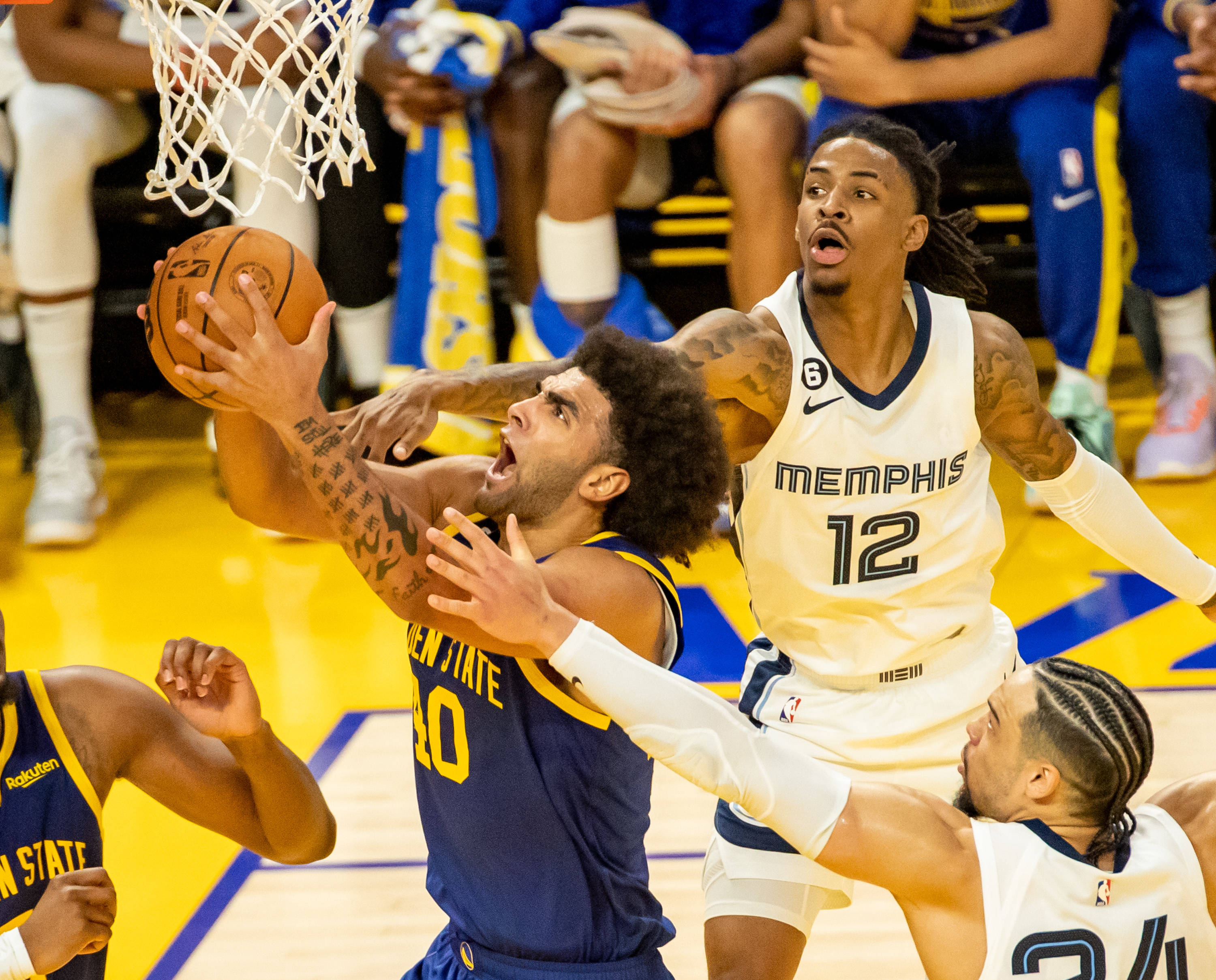 开云体育中国官网-NBA焦点大战热血搏击东部王者争霸的简单介绍