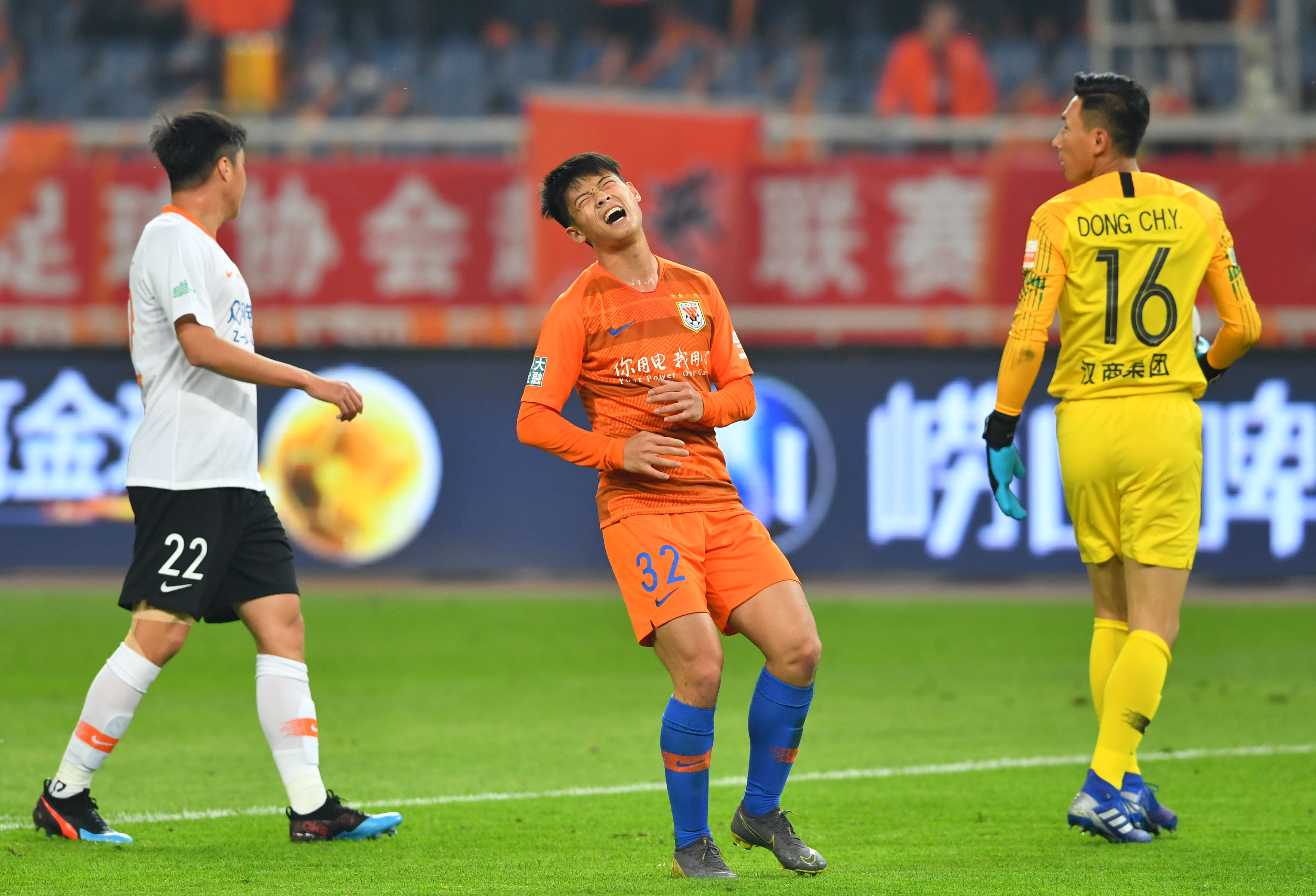 鲁能战绩不俗,球队状态良好 鲁能战绩不俗,球队状态良好