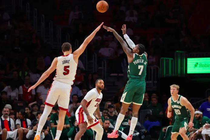 开云体育官网-关于雄鹿击败热火，东部领先更稳固的信息